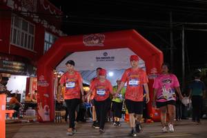 BIB: 3865, 3664, 4085
                            <button type="button" onclick="openModal(26263348)" class="btn btn-primary btn-sm float-right btn-popup" data-toggle="modal" data-target=".modal-high-quality">
                        <i class="fas fa-shopping-cart"></i> Add to Cart
                    </button>
                                            <button type="button" onclick="isThisMe(26263348, true)" class="btn btn-success btn-sm float-right btn-popup btn-isme hidden" data-toggle="tooltip" data-placement="bottom" title="นี่คือรูปของคุณใช่ไหม คลิกที่นี่เพื่อเอาเข้าอัลบั้ม">
                        <i class="fas fa-plus"></i> Add to album
                    </button>
                    <button type="button" onclick="isThisMe(26263348, false)" class="btn btn-warning btn-sm float-right btn-popup btn-isnotme hidden">
                        <i class="fas fa-ban"></i> Remove from album
                    </button>